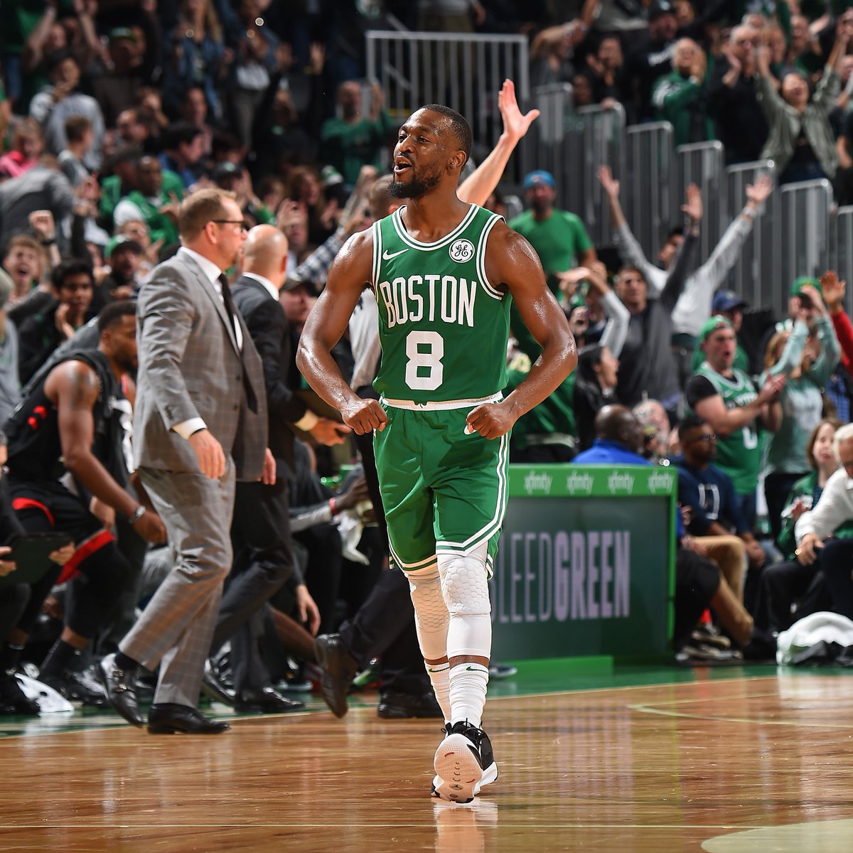 U17亚预赛战报：万项双响，邝兆镭破门，中国8-0斯里兰卡（U17亚预赛快讯：万项梅开二度，邝兆镭进球，中国队8-0大胜斯里兰卡）