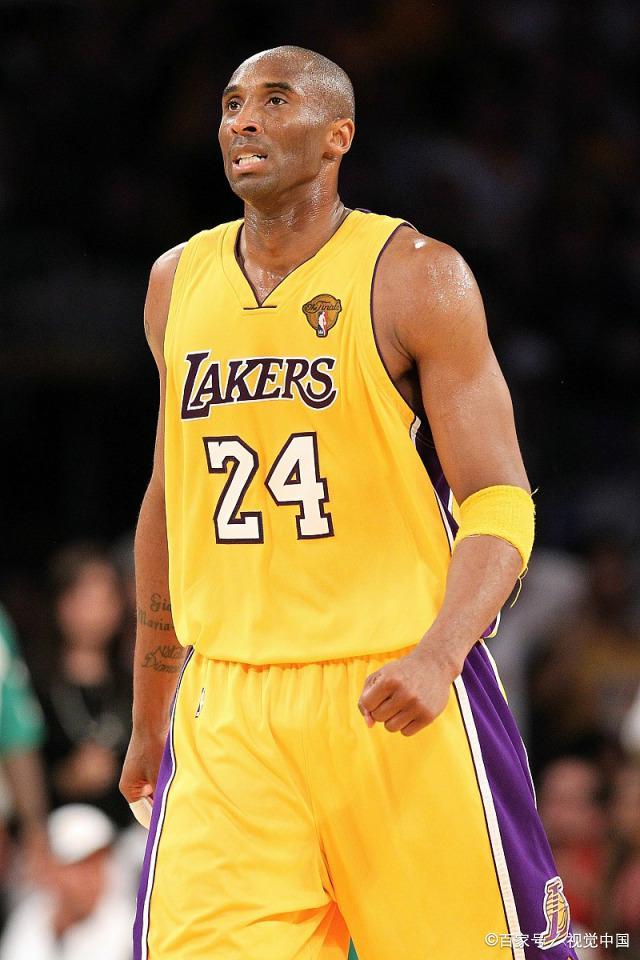 欧冠：巴黎2-0轻取泽尼特（欧冠：巴黎两球零封泽尼特）