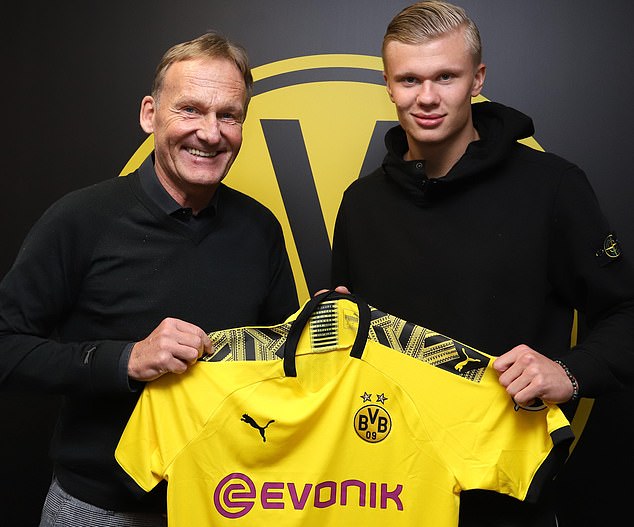 2025／26赛季英超：太惨了！输球又伤人！阿斯顿维拉2-1曼联（2025／26赛季英超：曼联1-2不敌阿斯顿维拉，失利又折将）