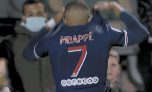 80岁后还能潇洒挥杆，才是高尔夫球友的终极浪漫