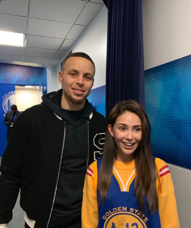 阿斯顿维拉对阿森纳：焦点之战，谁能笑到最后？（阿斯顿维拉迎战阿森纳：巅峰对决，鹿死谁手？）