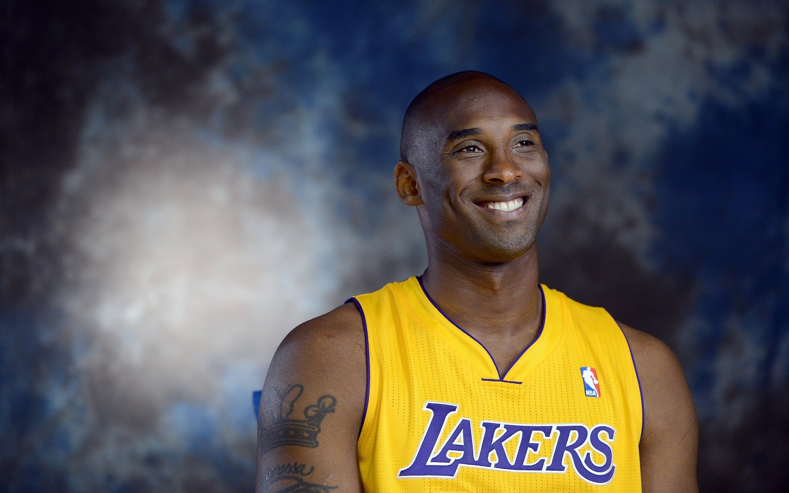 埃及11月大名单：萨拉赫领衔，马尔穆什、穆斯塔法在列（埃及公布11月阵容：萨拉赫压阵，马尔穆什与穆斯塔法入选）