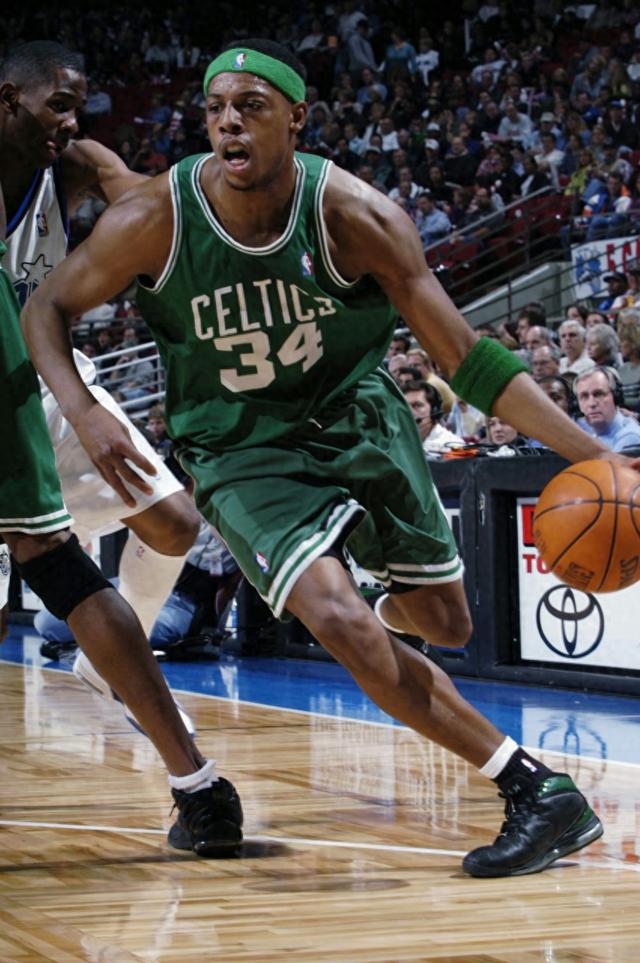 马塞利诺：马西亚的模板是罗德里，愿他未来能达到罗德里高度（马塞利诺：马西亚以罗德里为榜样，盼其未来达到罗德里水准）