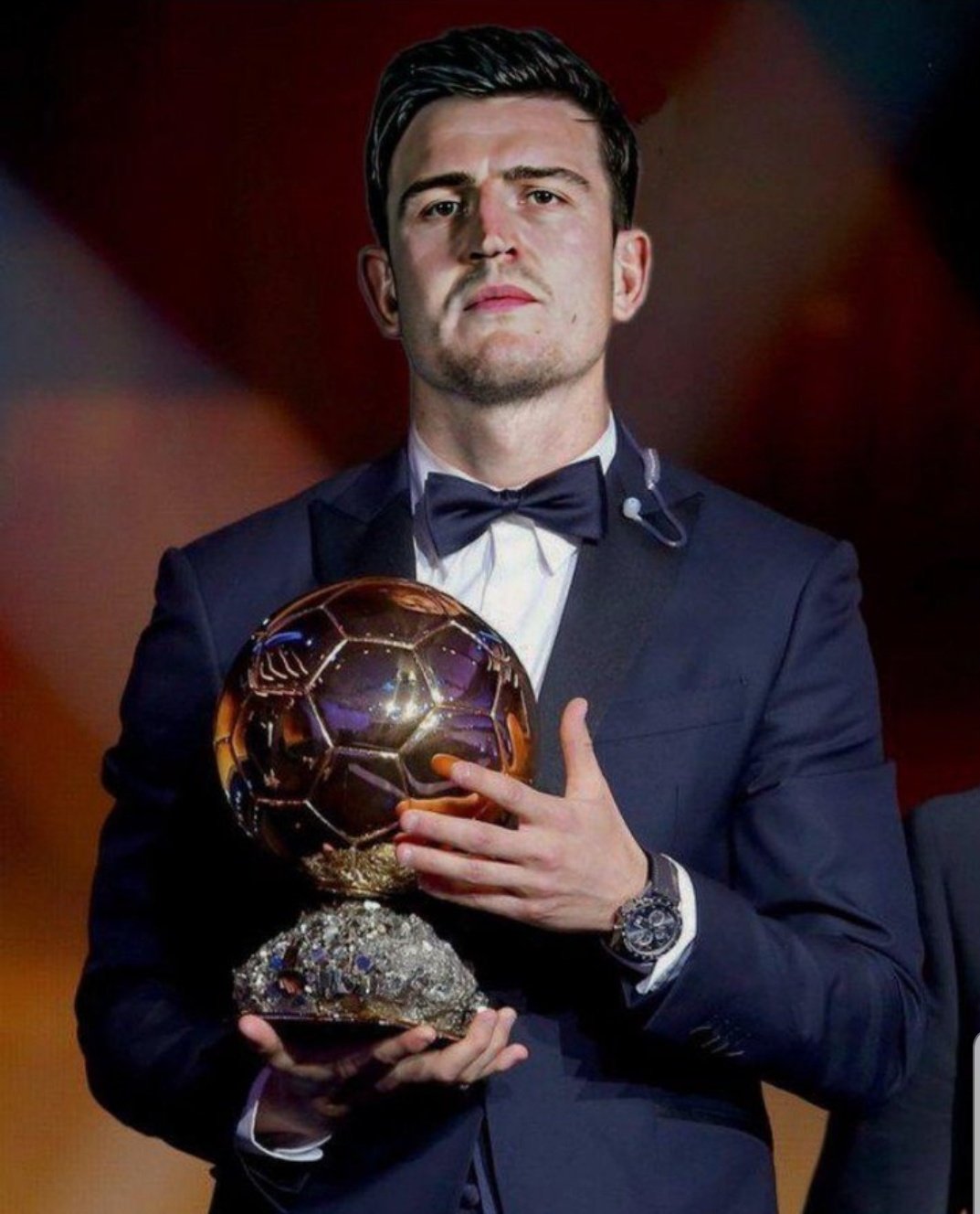 阿德耶米：非法武器是未拆封的盲盒物品，我保证今后不再犯