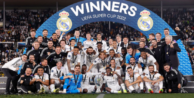 姆巴佩祝贺阿什拉夫当选非洲足球先生：爱你，你是非洲之王（姆巴佩贺阿什拉夫加冕非洲足球先生：爱你，非洲之王）